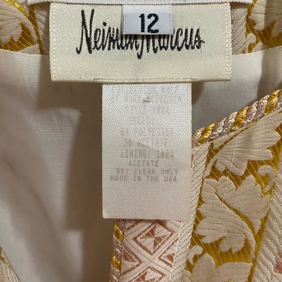 Vintage Neiman Marcus collection by Mary McFadden Blazer - Picture 3 of 9